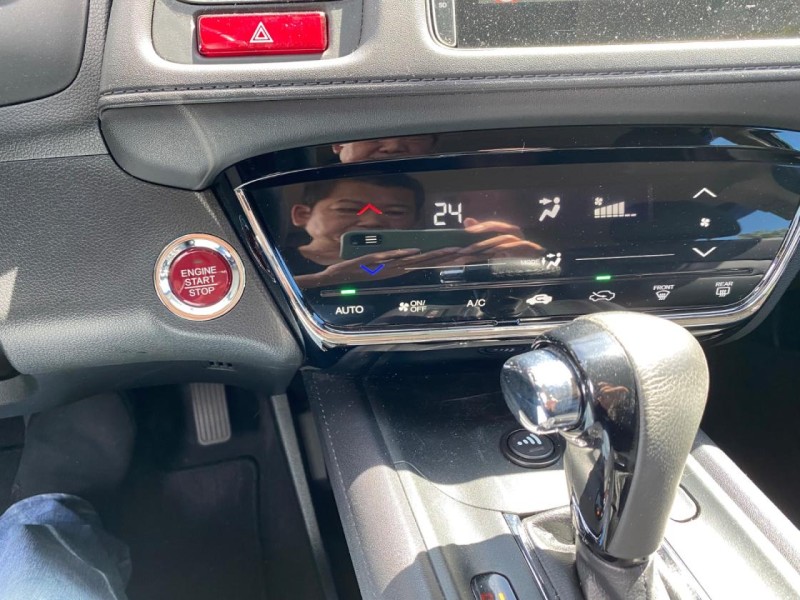 Honda  HR-V 原板美車跑1 1 w | 新北市汽車商業同業公會｜TACA優良車商聯盟｜中古、二手車買車賣車公會認證保固