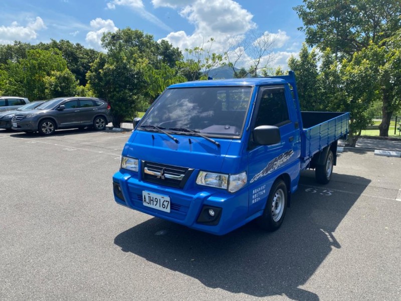 Mitsubishi  Delica 一手新款 原板袛跑7萬公里 | 新北市汽車商業同業公會｜TACA優良車商聯盟｜中古、二手車買車賣車公會認證保固