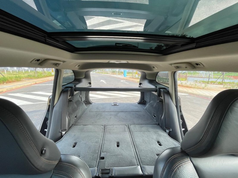 Volvo  XC60 ACC跟車系統、一手車、VOLVO神車安全第一、代步好幫手 | 新北市汽車商業同業公會｜TACA優良車商聯盟｜中古、二手車買車賣車公會認證保固