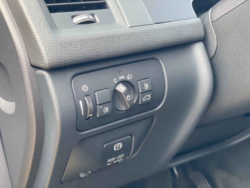 Volvo  XC60 ACC跟車系統、一手車、VOLVO神車安全第一、代步好幫手 | 新北市汽車商業同業公會｜TACA優良車商聯盟｜中古、二手車買車賣車公會認證保固