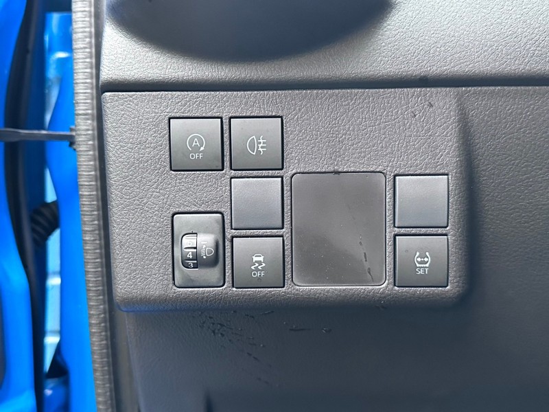 Toyota  Town Ace 僅跑2800公里.新車保固中/四年12萬公里 全車原鈑件 怠速熄火 循跡防滑 胎 | 新北市汽車商業同業公會｜TACA優良車商聯盟｜中古、二手車買車賣車公會認證保固