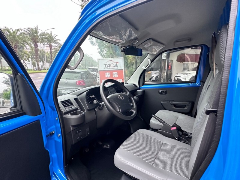Toyota  Town Ace 僅跑2800公里.新車保固中/四年12萬公里 全車原鈑件 怠速熄火 循跡防滑 胎 | 新北市汽車商業同業公會｜TACA優良車商聯盟｜中古、二手車買車賣車公會認證保固