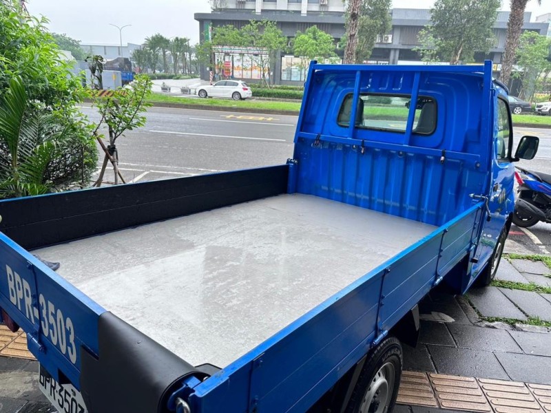 Toyota  Town Ace 僅跑2800公里.新車保固中/四年12萬公里 全車原鈑件 怠速熄火 循跡防滑 胎 | 新北市汽車商業同業公會｜TACA優良車商聯盟｜中古、二手車買車賣車公會認證保固