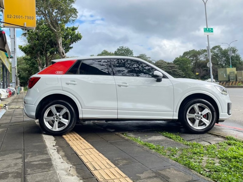 Audi  Q2 認證.無事故.SPORT版、IKEY＋換檔撥片＋盲點＋LED頭燈 | 新北市汽車商業同業公會｜TACA優良車商聯盟｜中古、二手車買車賣車公會認證保固