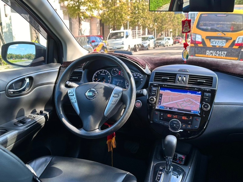 Nissan  Tiida 車況好五門旗艦版 加裝前車距雷達 省油省稅  摸門  定速 導航倒車影像 | 新北市汽車商業同業公會｜TACA優良車商聯盟｜中古、二手車買車賣車公會認證保固