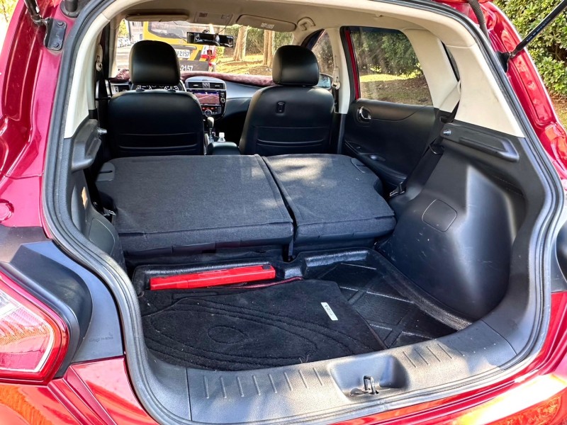 Nissan  Tiida 車況好五門旗艦版 加裝前車距雷達 省油省稅  摸門  定速 導航倒車影像 | 新北市汽車商業同業公會｜TACA優良車商聯盟｜中古、二手車買車賣車公會認證保固