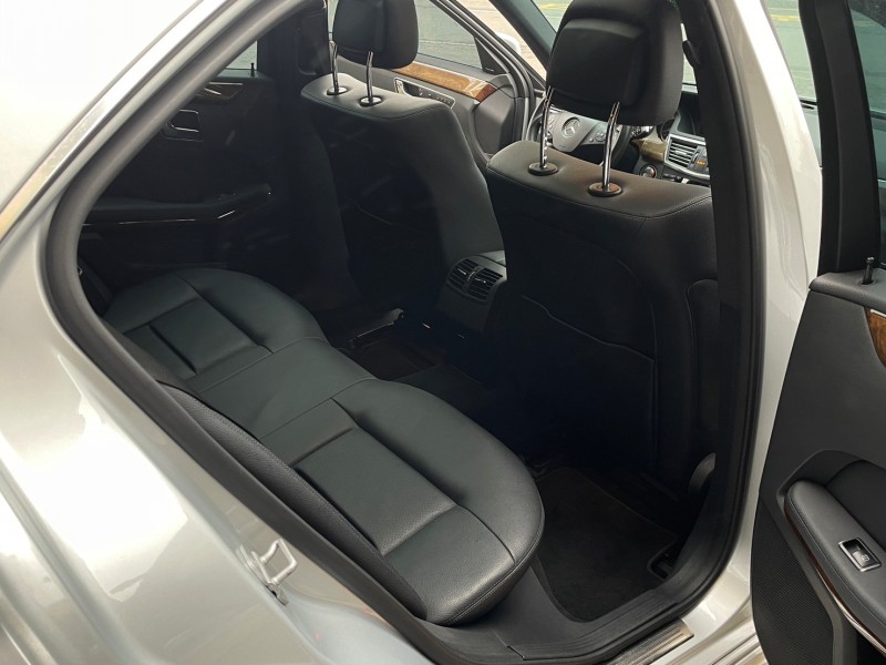 Mercedes-Benz/賓士   E-CLASS  E350 2011E350 AMG 全景天窗 頂配跑少-裕昌汽車商行 | 新北市汽車商業同業公會｜TACA優良車商聯盟｜中古、二手車買車賣車公會認證保固