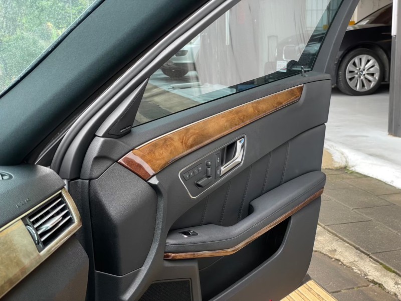 Mercedes-Benz/賓士   E-CLASS  E350 2011E350 AMG 全景天窗 頂配跑少-裕昌汽車商行 | 新北市汽車商業同業公會｜TACA優良車商聯盟｜中古、二手車買車賣車公會認證保固