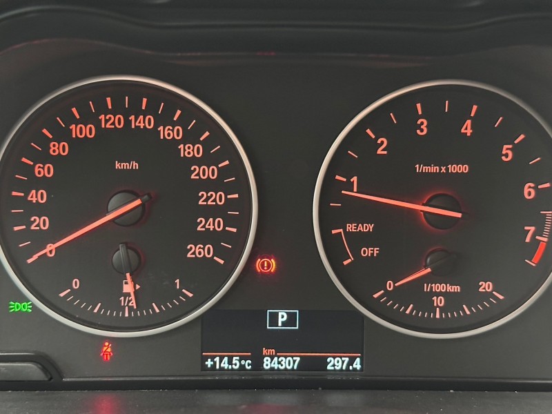 BMW/ 寶馬  1 SERIES  120i 總代理跑8萬 免鑰匙、怠速熄火、雙前電動記憶座椅、定速、倒車顯影、失壓續跑胎 | 新北市汽車商業同業公會｜TACA優良車商聯盟｜中古、二手車買車賣車公會認證保固