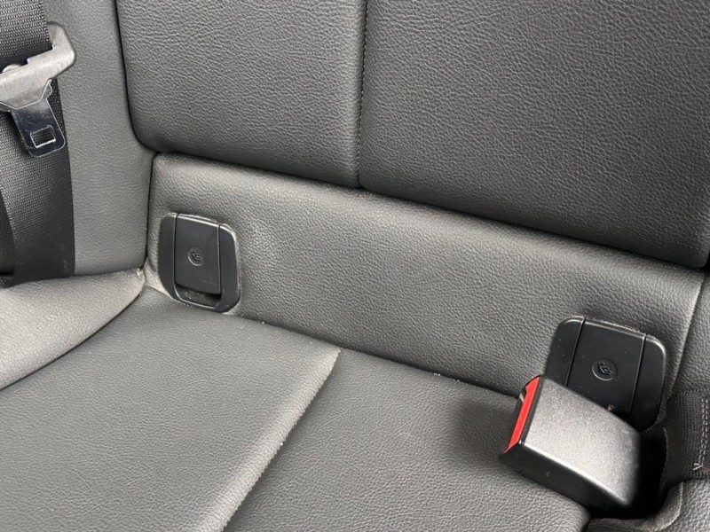 BMW/ 寶馬  1 SERIES  120i 總代理跑8萬 免鑰匙、怠速熄火、雙前電動記憶座椅、定速、倒車顯影、失壓續跑胎 | 新北市汽車商業同業公會｜TACA優良車商聯盟｜中古、二手車買車賣車公會認證保固