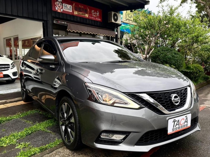 Nissan  Sentra 超低里程數!僅跑三萬多 ! 定速、循跡防滑、胎壓監控、倒車顯影、行車紀錄 | 新北市汽車商業同業公會｜TACA優良車商聯盟｜中古、二手車買車賣車公會認證保固