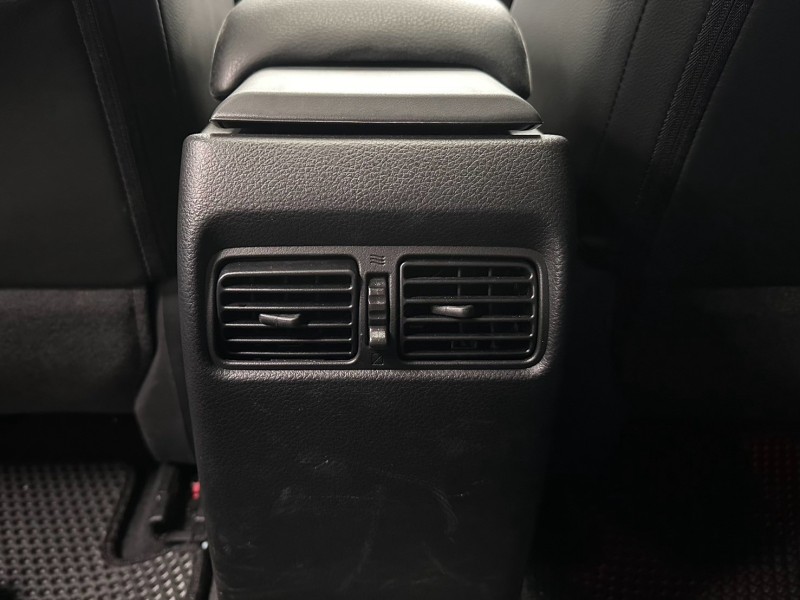 Nissan  Sentra 超低里程數!僅跑三萬多 ! 定速、循跡防滑、胎壓監控、倒車顯影、行車紀錄 | 新北市汽車商業同業公會｜TACA優良車商聯盟｜中古、二手車買車賣車公會認證保固