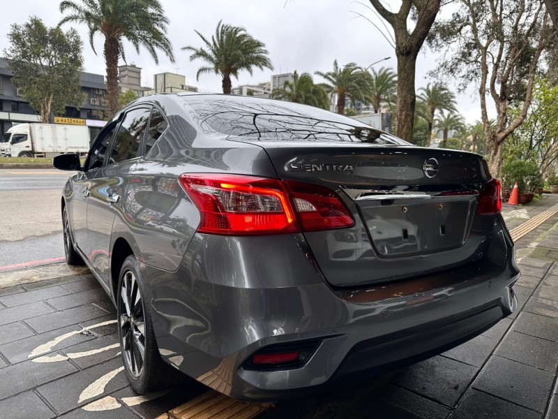 Nissan  Sentra 超低里程數!僅跑三萬多 ! 定速、循跡防滑、胎壓監控、倒車顯影、行車紀錄 | 新北市汽車商業同業公會｜TACA優良車商聯盟｜中古、二手車買車賣車公會認證保固