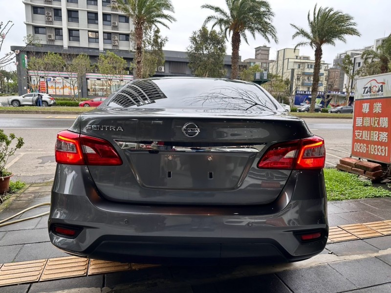 Nissan  Sentra 超低里程數!僅跑三萬多 ! 定速、循跡防滑、胎壓監控、倒車顯影、行車紀錄 | 新北市汽車商業同業公會｜TACA優良車商聯盟｜中古、二手車買車賣車公會認證保固