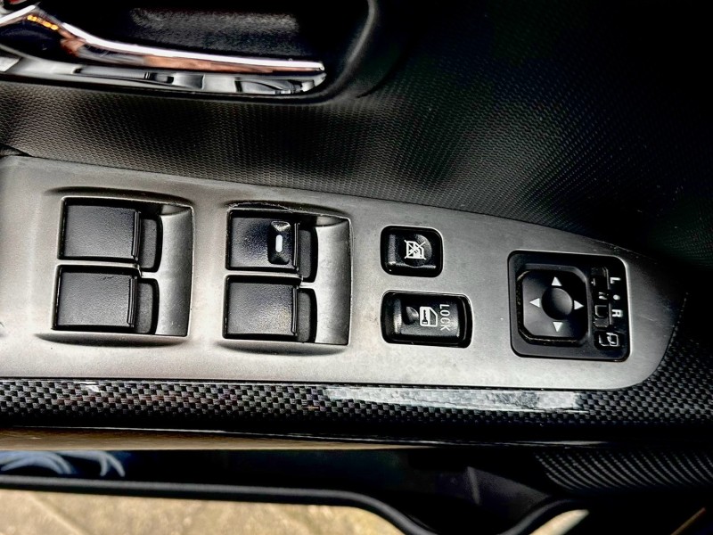 Mitsubishi  Outlander 2012年io版僅跑六萬!一手漂亮車~ | 新北市汽車商業同業公會｜TACA優良車商聯盟｜中古、二手車買車賣車公會認證保固