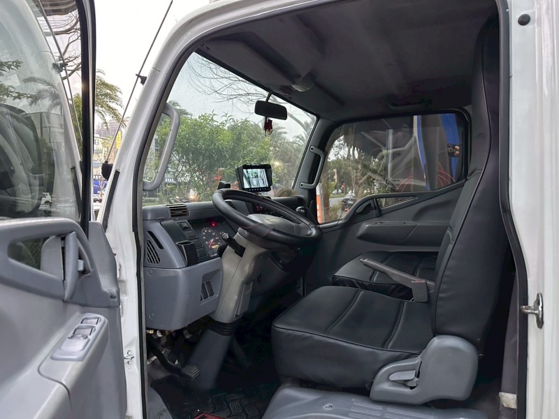 Mitsubishi  Canter 4期堅達伸縮篷式升降機14呎半已升五噸 加裝四錄行車紀錄器 引擎漂亮 | 新北市汽車商業同業公會｜TACA優良車商聯盟｜中古、二手車買車賣車公會認證保固