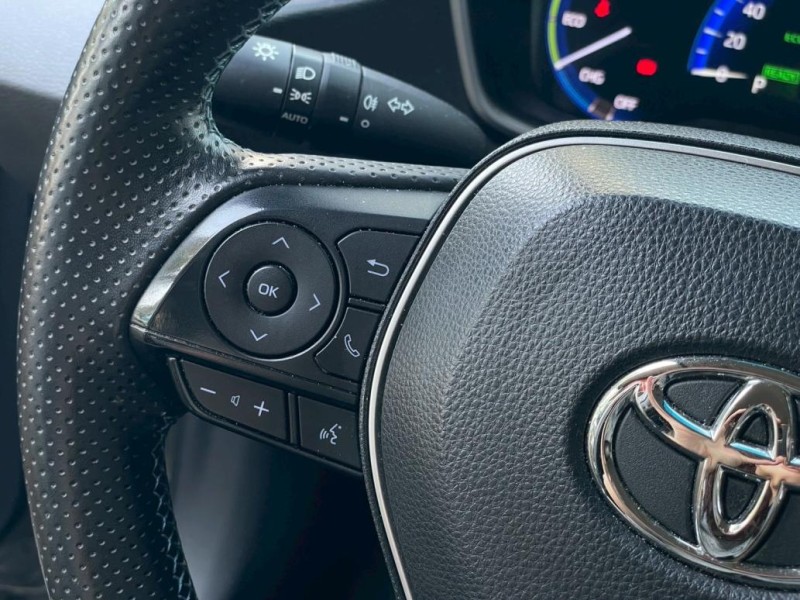Toyota  Altis 油電!!全車原版件僅跑7萬+加裝安卓機//ACC全速域跟車+車道偏移、車道維持 | 新北市汽車商業同業公會｜TACA優良車商聯盟｜中古、二手車買車賣車公會認證保固