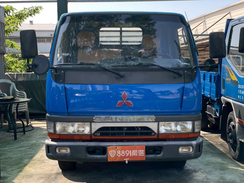 Mitsubishi  Canter 堅達10.5呎僅跑12萬!!!柴油大扭力車況好 | 新北市汽車商業同業公會｜TACA優良車商聯盟｜中古、二手車買車賣車公會認證保固