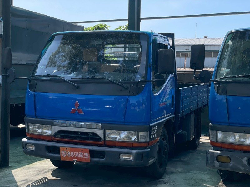 Mitsubishi  Canter 堅達10.5呎僅跑12萬!!!柴油大扭力車況好 | 新北市汽車商業同業公會｜TACA優良車商聯盟｜中古、二手車買車賣車公會認證保固