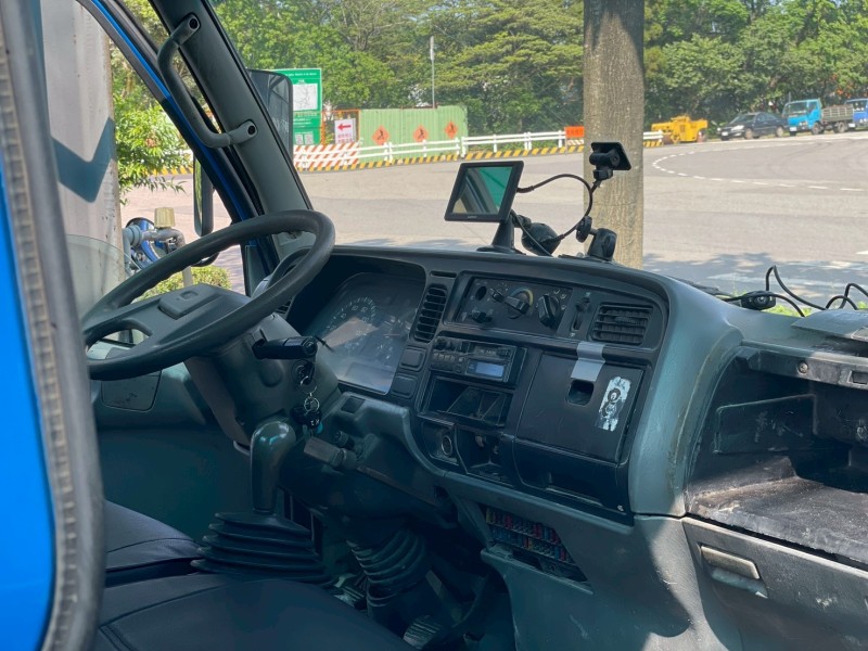 Mitsubishi  Canter 堅達10.5呎柴油大扭力車已大整理附工單 | 新北市汽車商業同業公會｜TACA優良車商聯盟｜中古、二手車買車賣車公會認證保固