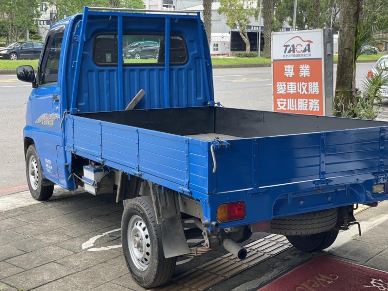 Mitsubishi  Veryca CMC菱利1.3 2017款木床 手排 無待修賺錢車 | 新北市汽車商業同業公會｜TACA優良車商聯盟｜中古、二手車買車賣車公會認證保固