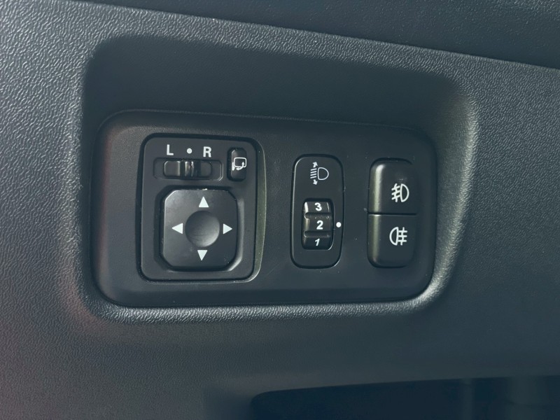 Mitsubishi  Colt Plus 2018可魯多僅跑一萬多 原版件認證車 iKey 盲點 ACC定速 代步首選 | 新北市汽車商業同業公會｜TACA優良車商聯盟｜中古、二手車買車賣車公會認證保固