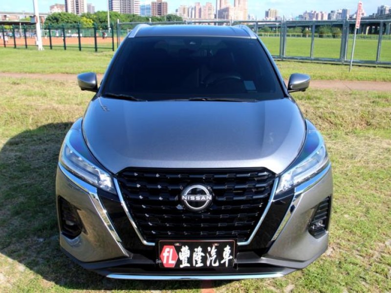 Nissan  Kicks {旗艦款 跑1.6萬 JBL}23年KICKS 1.6灰~豐隆嚴選0頭款低月付 | 新北市汽車商業同業公會｜TACA優良車商聯盟｜中古、二手車買車賣車公會認證保固