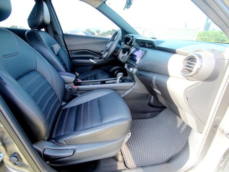 Nissan  Kicks {旗艦款 跑1.6萬 JBL}23年KICKS 1.6灰~豐隆嚴選0頭款低月付 | 新北市汽車商業同業公會｜TACA優良車商聯盟｜中古、二手車買車賣車公會認證保固