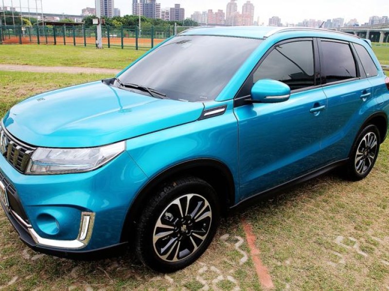 Suzuki  Vitara {原鈑件 保固中}22年 VITARA1.4油電~豐隆嚴選0頭款低月付專案 | 新北市汽車商業同業公會｜TACA優良車商聯盟｜中古、二手車買車賣車公會認證保固