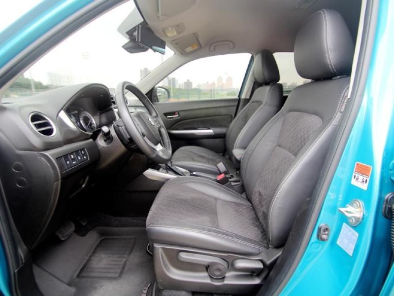 Suzuki  Vitara {原鈑件 保固中}22年 VITARA1.4油電~豐隆嚴選0頭款低月付專案 | 新北市汽車商業同業公會｜TACA優良車商聯盟｜中古、二手車買車賣車公會認證保固