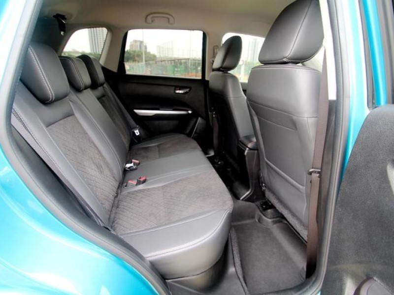 Suzuki  Vitara {原鈑件 保固中}22年 VITARA1.4油電~豐隆嚴選0頭款低月付專案 | 新北市汽車商業同業公會｜TACA優良車商聯盟｜中古、二手車買車賣車公會認證保固