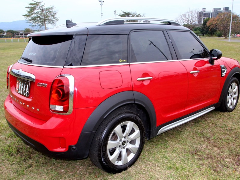 MINI  Countryman {原漆 才跑5.8萬}18年Country Man紅/黑~豐隆嚴選0頭款低月付專案 | 新北市汽車商業同業公會｜TACA優良車商聯盟｜中古、二手車買車賣車公會認證保固