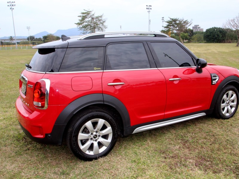 MINI  Countryman {原漆 才跑5.8萬}18年Country Man紅/黑~豐隆嚴選0頭款低月付專案 | 新北市汽車商業同業公會｜TACA優良車商聯盟｜中古、二手車買車賣車公會認證保固