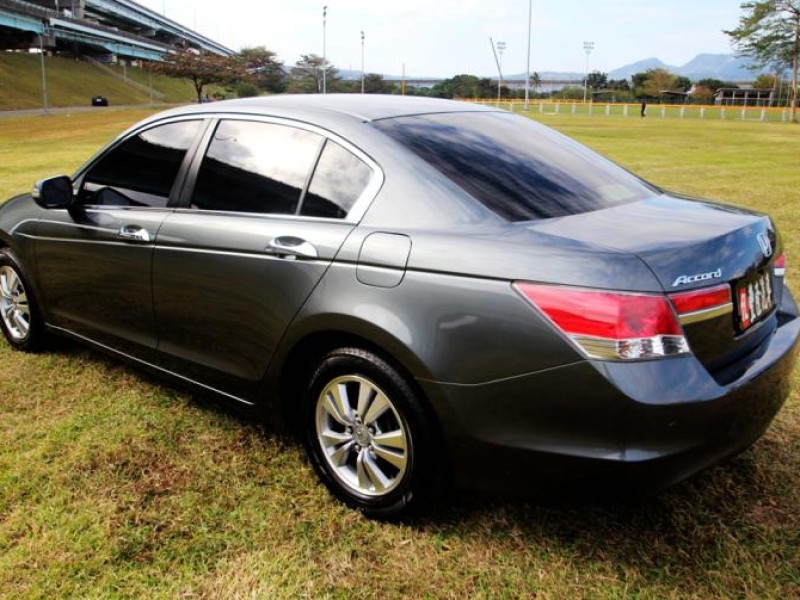 Honda  Accord {狀況優 保固}13年ACCORD2.4VTi灰~豐隆嚴選0頭款低月付專案 | 新北市汽車商業同業公會｜TACA優良車商聯盟｜中古、二手車買車賣車公會認證保固