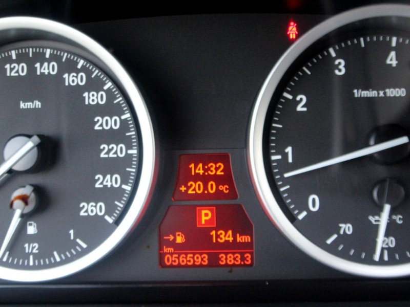 BMW/ 寶馬  X6 SERIES {原鈑件 才跑5萬}14年X6 35i 黑~豐隆嚴選0頭款低月付專案 | 新北市汽車商業同業公會｜TACA優良車商聯盟｜中古、二手車買車賣車公會認證保固