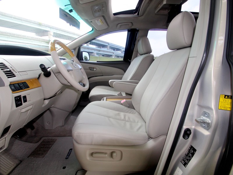 Toyota  Previa {原鈑件 僅跑1萬/年}07年式PREVIA2.4棕~豐隆嚴選0頭款低月付專案~ | 新北市汽車商業同業公會｜TACA優良車商聯盟｜中古、二手車買車賣車公會認證保固
