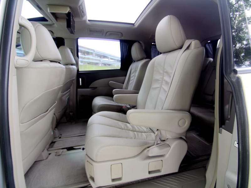Toyota  Previa {原鈑件 僅跑1萬/年}07年式PREVIA2.4棕~豐隆嚴選0頭款低月付專案~ | 新北市汽車商業同業公會｜TACA優良車商聯盟｜中古、二手車買車賣車公會認證保固