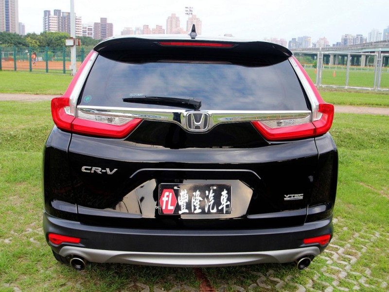 Honda  CR-V {頂級S版 跑9萬}18年CRV1.5S 黑~豐隆嚴選0頭款低月付專案~ | 新北市汽車商業同業公會｜TACA優良車商聯盟｜中古、二手車買車賣車公會認證保固