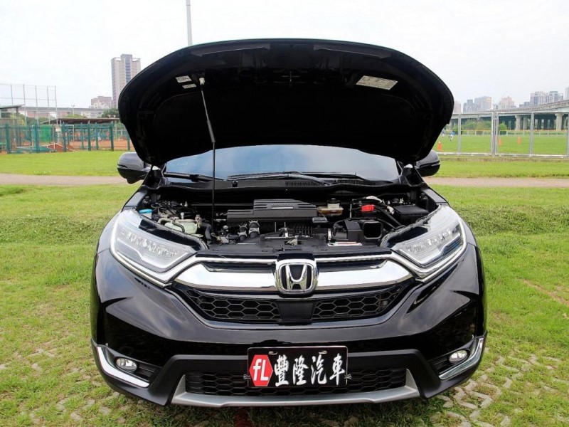 Honda  CR-V {頂級S版 跑9萬}18年CRV1.5S 黑~豐隆嚴選0頭款低月付專案~ | 新北市汽車商業同業公會｜TACA優良車商聯盟｜中古、二手車買車賣車公會認證保固