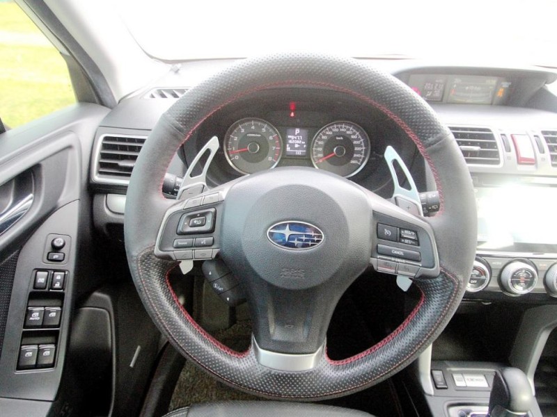 Subaru  Forester {原鈑件 旗艦款}15年 FORESTER 2.0XT-P白~豐隆嚴選0頭款低月付專案~ | 新北市汽車商業同業公會｜TACA優良車商聯盟｜中古、二手車買車賣車公會認證保固
