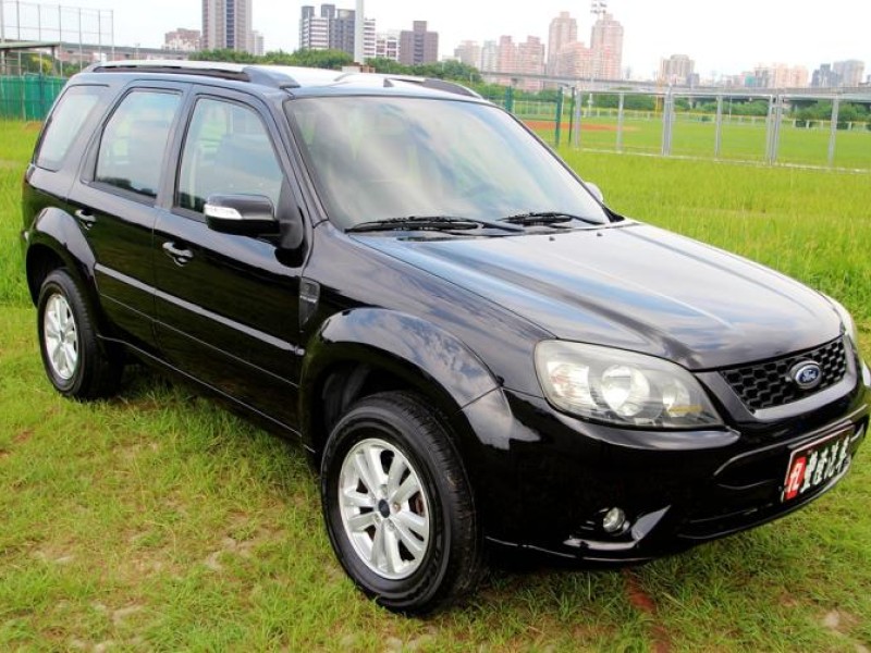 Ford/福特  Escape {代步首選}12年ESCAPE2.3灰~豐隆嚴選0頭款低月付專案 | 新北市汽車商業同業公會｜TACA優良車商聯盟｜中古、二手車買車賣車公會認證保固