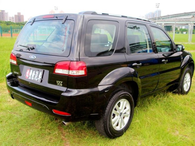 Ford/福特  Escape {代步首選}12年ESCAPE2.3灰~豐隆嚴選0頭款低月付專案 | 新北市汽車商業同業公會｜TACA優良車商聯盟｜中古、二手車買車賣車公會認證保固