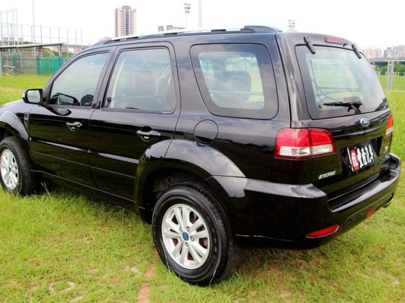 Ford/福特  Escape {代步首選}12年ESCAPE2.3灰~豐隆嚴選0頭款低月付專案 | 新北市汽車商業同業公會｜TACA優良車商聯盟｜中古、二手車買車賣車公會認證保固
