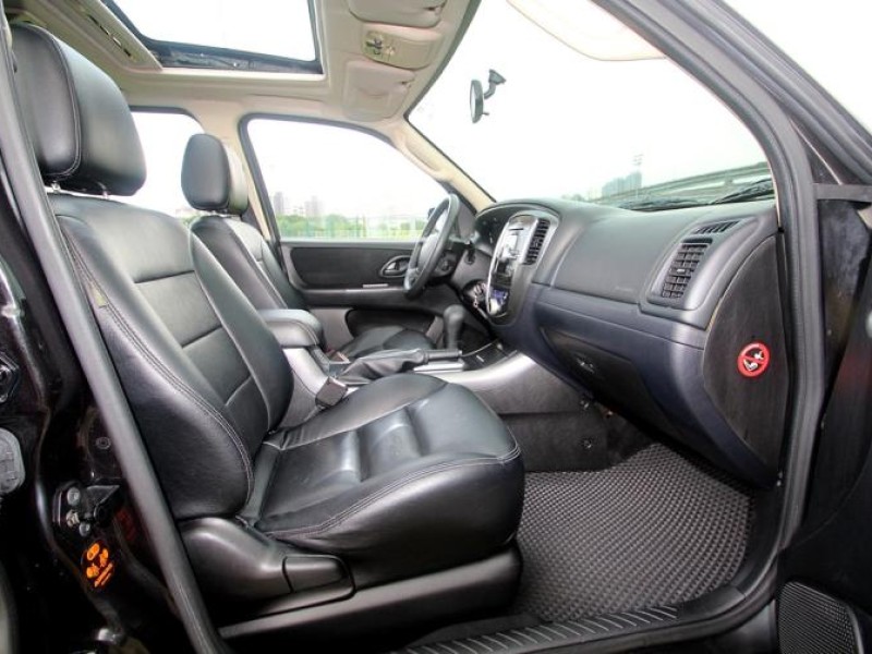 Ford/福特  Escape {代步首選}12年ESCAPE2.3灰~豐隆嚴選0頭款低月付專案 | 新北市汽車商業同業公會｜TACA優良車商聯盟｜中古、二手車買車賣車公會認證保固