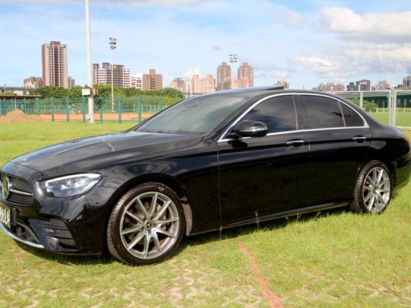 Mercedes-Benz/賓士   E-CLASS  E300 {超貸80萬 總代理}22年E300 黑~豐隆嚴選0頭款低月付專案 | 新北市汽車商業同業公會｜TACA優良車商聯盟｜中古、二手車買車賣車公會認證保固