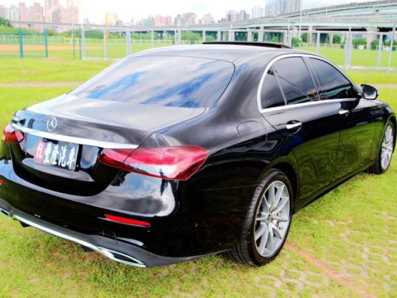 Mercedes-Benz/賓士   E-CLASS  E300 {超貸80萬 總代理}22年E300 黑~豐隆嚴選0頭款低月付專案 | 新北市汽車商業同業公會｜TACA優良車商聯盟｜中古、二手車買車賣車公會認證保固