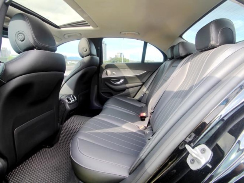 Mercedes-Benz/賓士   E-CLASS  E300 {超貸80萬 總代理}22年E300 黑~豐隆嚴選0頭款低月付專案 | 新北市汽車商業同業公會｜TACA優良車商聯盟｜中古、二手車買車賣車公會認證保固