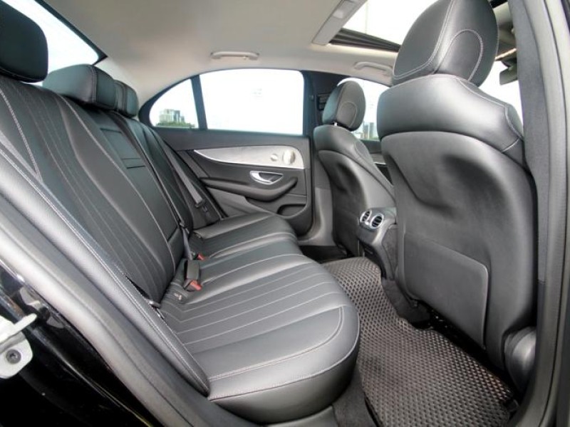 Mercedes-Benz/賓士   E-CLASS  E300 {超貸80萬 總代理}22年E300 黑~豐隆嚴選0頭款低月付專案 | 新北市汽車商業同業公會｜TACA優良車商聯盟｜中古、二手車買車賣車公會認證保固
