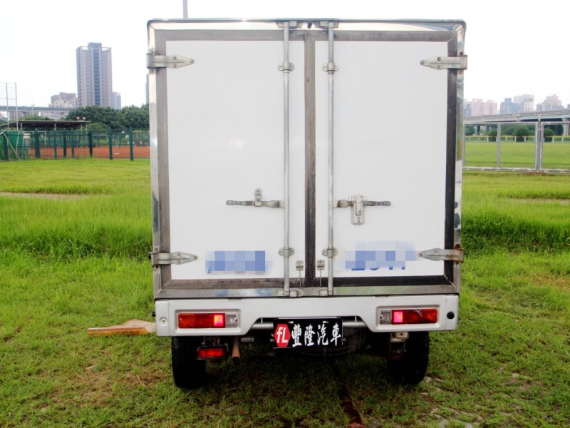Suzuki  Carry(馬上發) {-25度 原鈑件}14年CARRY1.6銀~豐隆嚴選0頭款低月付專案 | 新北市汽車商業同業公會｜TACA優良車商聯盟｜中古、二手車買車賣車公會認證保固