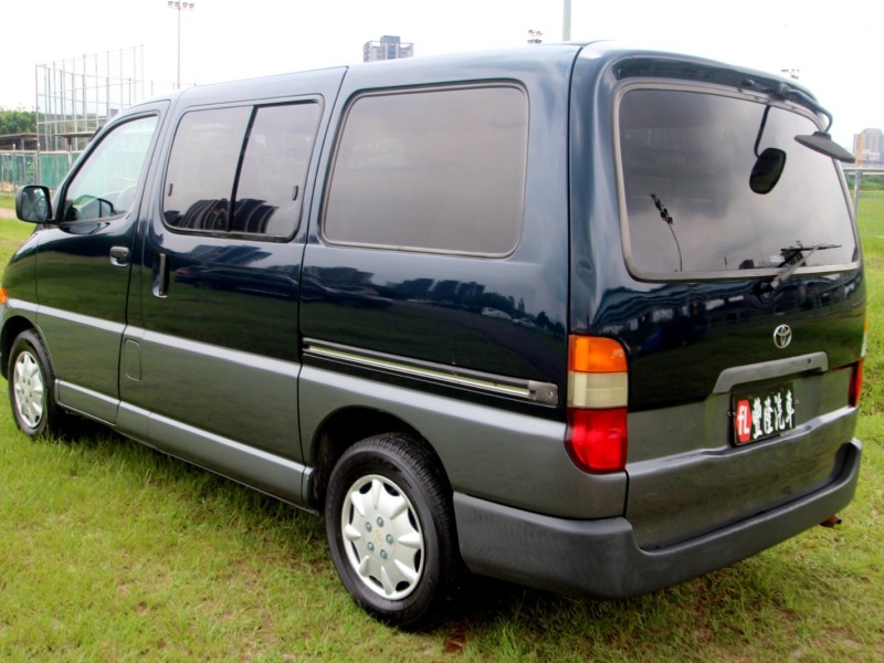 Toyota  Hiace {跑15萬 自排}99年 HIACE2.7藍~豐隆嚴選0頭款低月付專案 | 新北市汽車商業同業公會｜TACA優良車商聯盟｜中古、二手車買車賣車公會認證保固